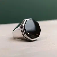 انگشتر عقیق جزع یمنی کد ۲۲۴۵