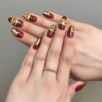 آموزش حرفهای کاشت ژل و ژلتیپس|خدمات آموزشی|اصفهان, مهرآباد|دیوار