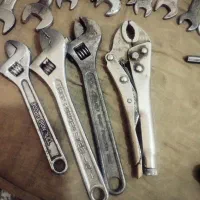 آچار دوسر رینگی یه سر رینگی تخت کلاغی فرانسه بکس|ابزارآلات|مشهد, طرق|دیوار