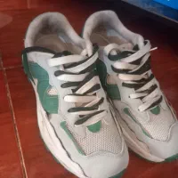 کتونی طوسی۴۱که‌به۴۲ میخوره‌کتانی‌مشکی‌۴۳به۴۲میخوره|کیف، کفش، کمربند|اسلام‌شهر, شهرک لاله|دیوار