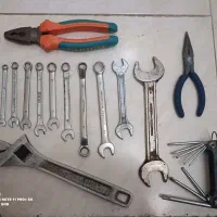 تعدادی ابزار قدیمی