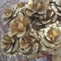 گل رز برنجی|گل مصنوعی|اندیشه, اندیشه فاز ۱|دیوار