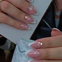 ناخن و طراحی حرفه ای در گرمدره