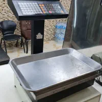 باسکول ۳۰۰ کیلویی محک و ترازو|فروشگاه و مغازه|تهران, تهرانپارس غربی|دیوار