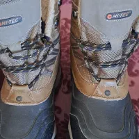 کفش کوهنوردی و طبیعت گردی