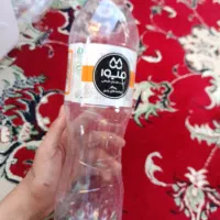 بطری و دبه|ظروف نگهدارنده، پلاستیکی، یک‌بارمصرف|قروه, |دیوار