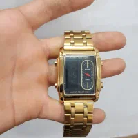 ساعت مچی|ساعت|قم, چهل اختران|دیوار