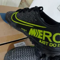 کفش ورزشی چمنی ریز نو