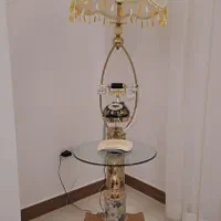 اباژور با گوشی تلفن