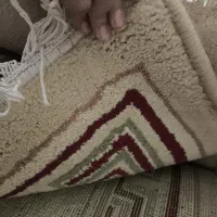 گلیم فرش در حد نو بدون زدگی