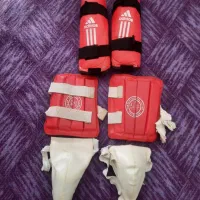 تعدادی لوازم کاراته