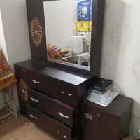 تخت و میز آرایش