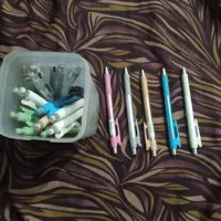 مقداری لوازم التحریر خیلی ارزان