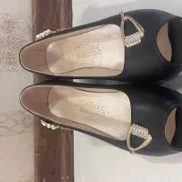 کفش پاشنه سایز۳۹
