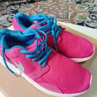 دو عدد کتانی زنانه ارجینال