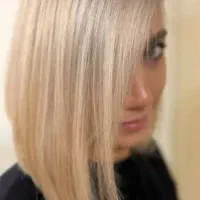 خدمات تخصصی رنگ و احیا مو
