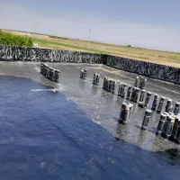 فروش و نصب انواع ایزوگام ،برای پشت بام ،استخر،|خدمات پیشه و مهارت|شال, |دیوار
