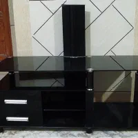 میز تلویزیون شیشه ای