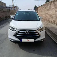 خودرو شاسی بلند