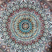 فروش فوری فرش گرد ۷۰۰شانه درحدنو