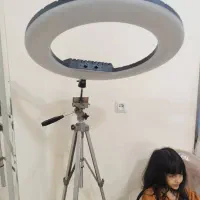 فروش فوق العاده صندلی آرایشگاه و رینگ لایت|آرایشگاه و سالنهای زیبایی|بهبهان, |دیوار