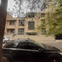 ۱۷۲ متر بر ۸ جنوبی