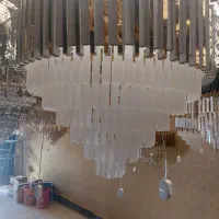 لوستر و چراغ اویز زینتی