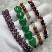 به مناسبت روز دختر۲۰٪ تخفیف  دستبند و گردنبند سنگی