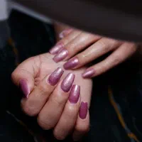 کاشت ناخن با تخفیفات به مدت محدود|خدمات آرایشگری و زیبایی|شاهین‌شهر, شهرک گلدیس|دیوار