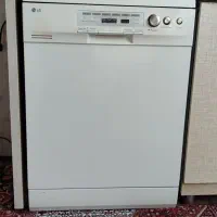 ماشین ظرفشویی