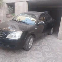 سالم‌ترین ام وی ام ۵۳۰ تهران. بدون رنگ حتی سپرها