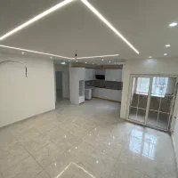 ۹۰ متری لوکس دو خواب با پارکینگ اختصاصی