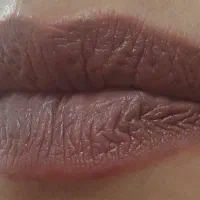 خدمات آرایش دائم  صورت فقط هزینه مواد