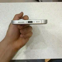 آیفون ۱۶ سفید ۱ سال گارانتی در حد آکبند|موبایل|اصفهان, خواجو|دیوار