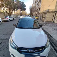 ماشین mvm x 33/سفید/عکسهای واقعی با جزئیات|خودرو سواری و وانت|تهران, نازی‌آباد|دیوار