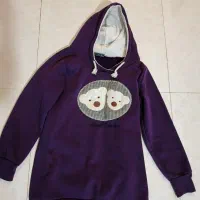 هودی بنفش درحدنو لباس مخملی قرمز اصلا تن نرفته