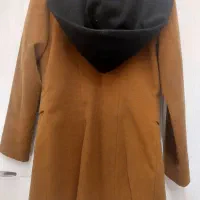 پالتوی زنانه در حد نو بدون پارگی وخرابی