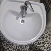 روشویی و شیر اهرمی