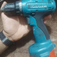 دلر شارژی ماکیتا ژاپنی اصلی