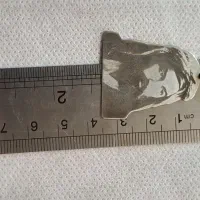 شمایل نقره|جواهرات|ری, علایین|دیوار