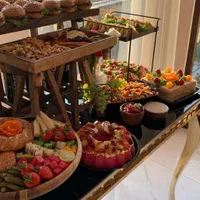 تشریفات مجالس بادکنک آرایی فینگرفود اجاره میزصندلی|خدمات پذیرایی، مراسم|کرج, عظیمیه|دیوار