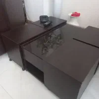 میز وسط متحرک