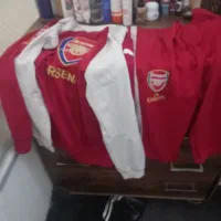 گرمکن در حد|لباس|نسیم‌شهر, |دیوار