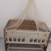 گهواره نوزاد|تخت و صندلی بچه|بروجرد, |دیوار