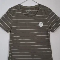 تیشرت طرحدار