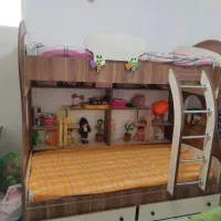 تخت خواب و میز تحریر|تخت و سرویس خواب|فولادشهر, C1|دیوار