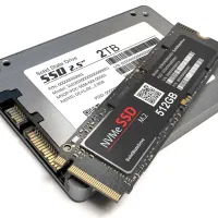 تعمیر فوری لپتاپ ارتقاء SSD/RAM ،نصب ویندوز در محل