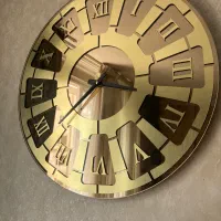 ساعت آینه ای