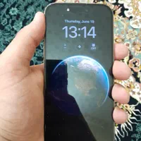 اپل iPhone 16 Pro با حافظهٔ ۲۵۶ گیگابایت