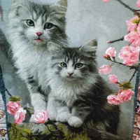تابلو فرش طرح دو گربه بهاری
